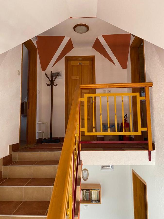 יהורינה Apartmani Marija מראה חיצוני תמונה