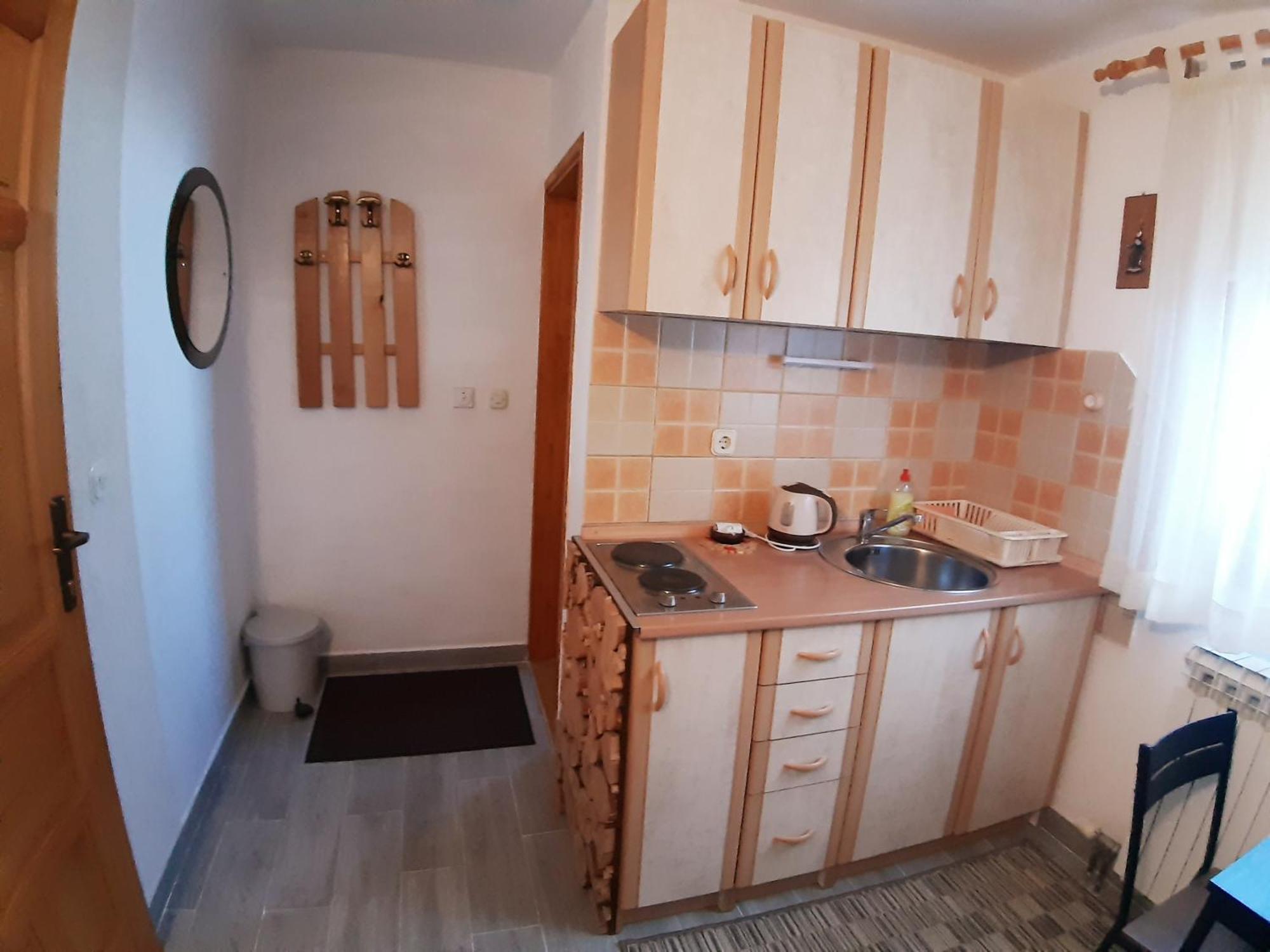 יהורינה Apartmani Marija מראה חיצוני תמונה