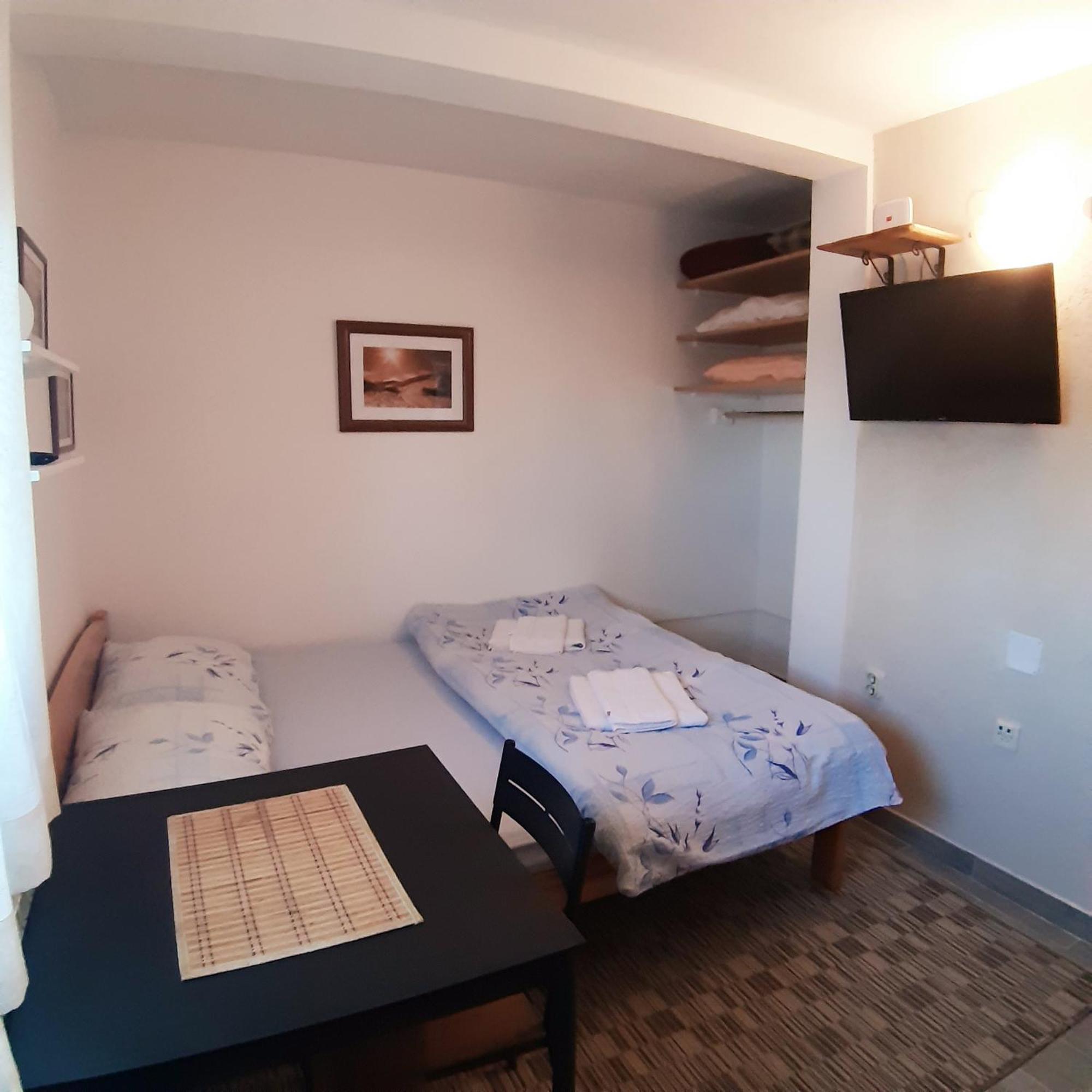 יהורינה Apartmani Marija מראה חיצוני תמונה