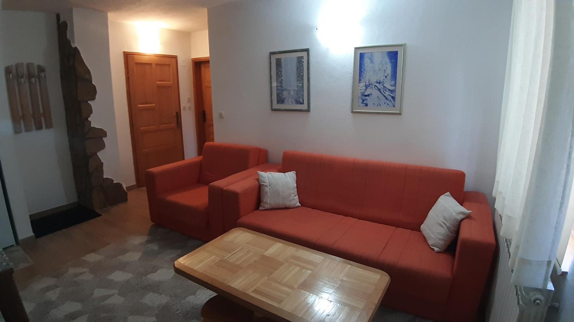 יהורינה Apartmani Marija מראה חיצוני תמונה